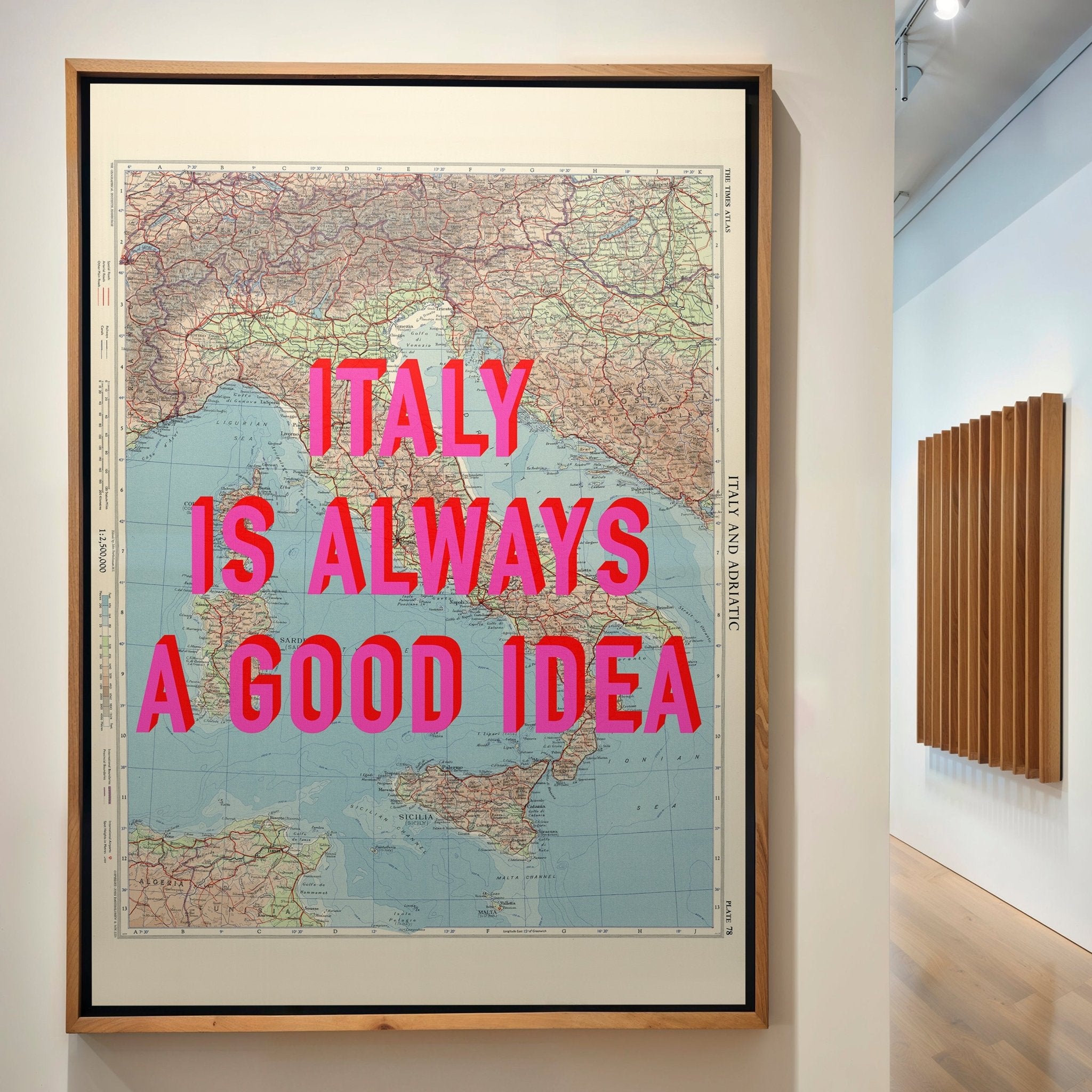 Italy Retro Pop Art Map Print - Magic Posters